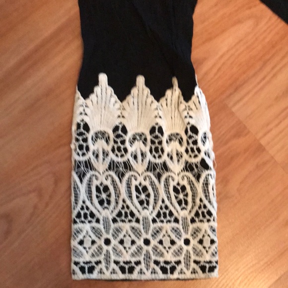 Liv LosAngeles Tops - Gorgeous Long sleeve top